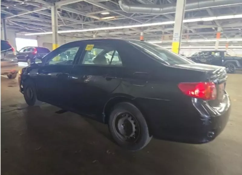 Toyota Corolla   - 2009