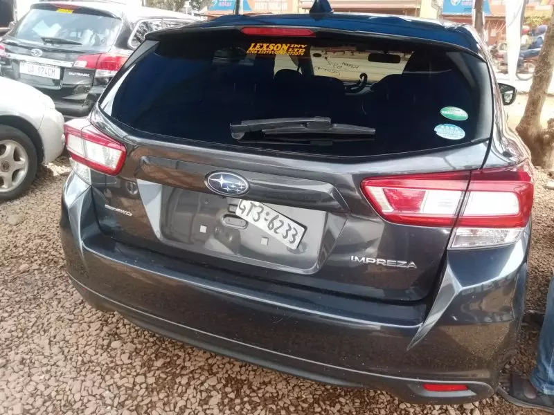 Subaru Impreza   - 2017