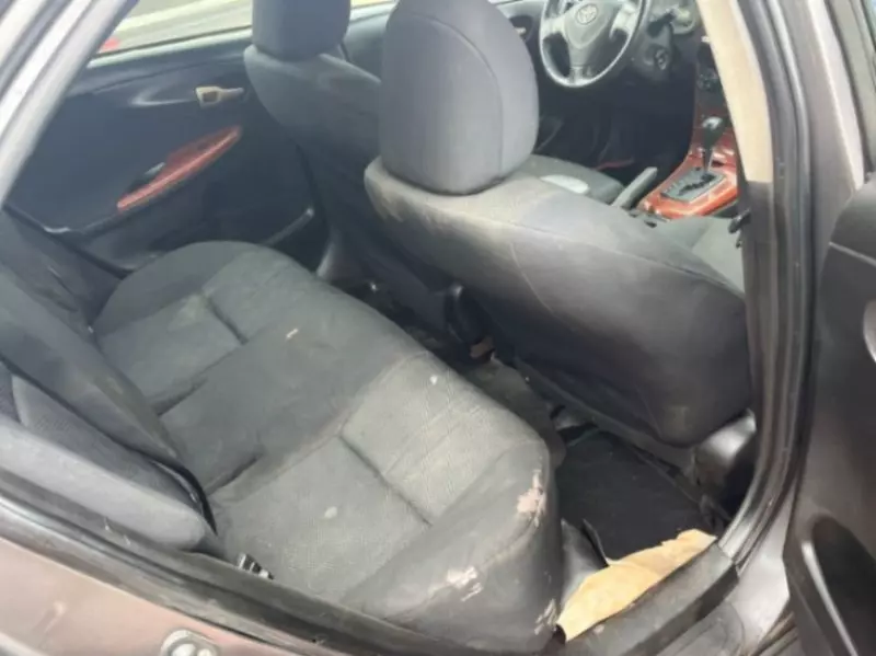 TOYOTA Corolla   - 2009