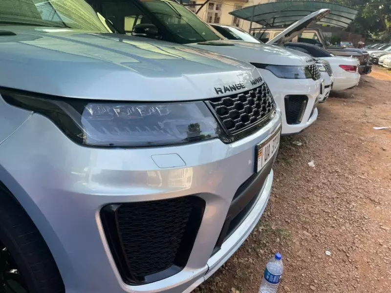 Land Rover Range Rover Sport   - 2016