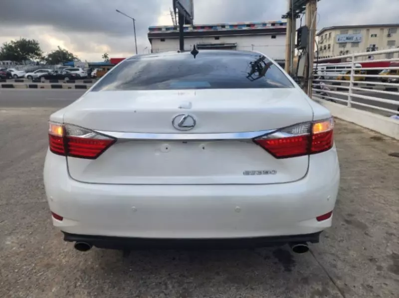Lexus ES 350   - 2014
