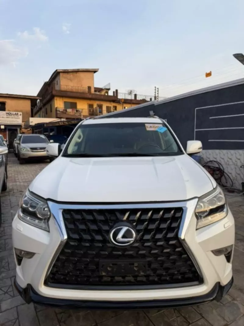 Lexus GX - 2014
