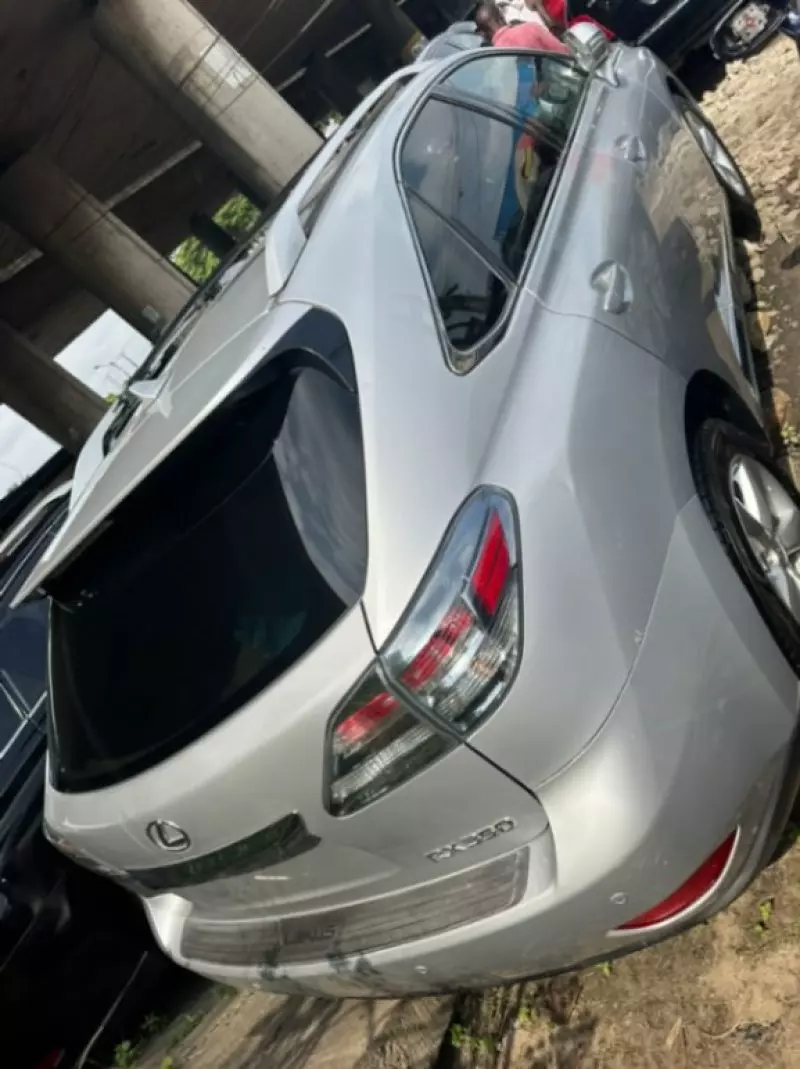 Lexus RX   - 2012