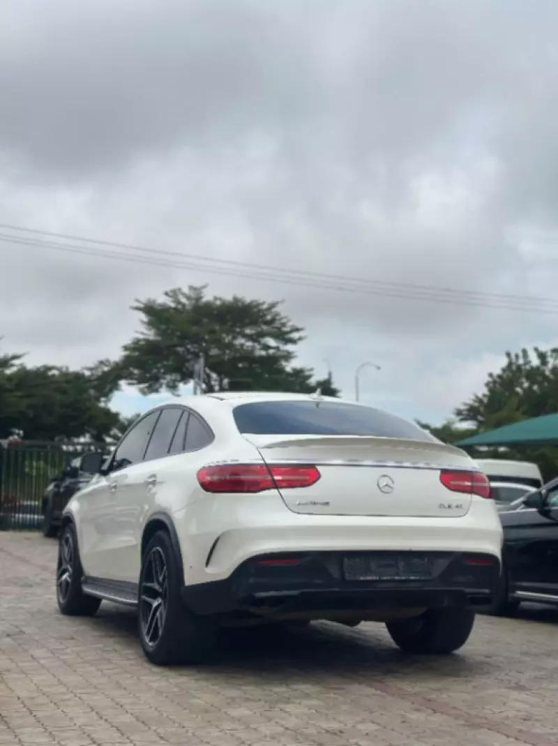 Mercedes-Benz GLE 43 AMG - 2017