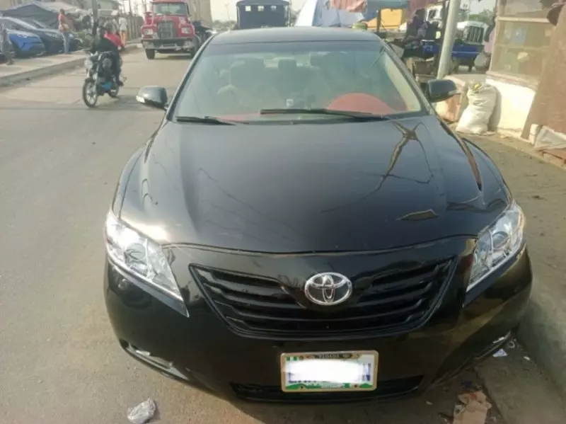 Toyota Camry - 2007
