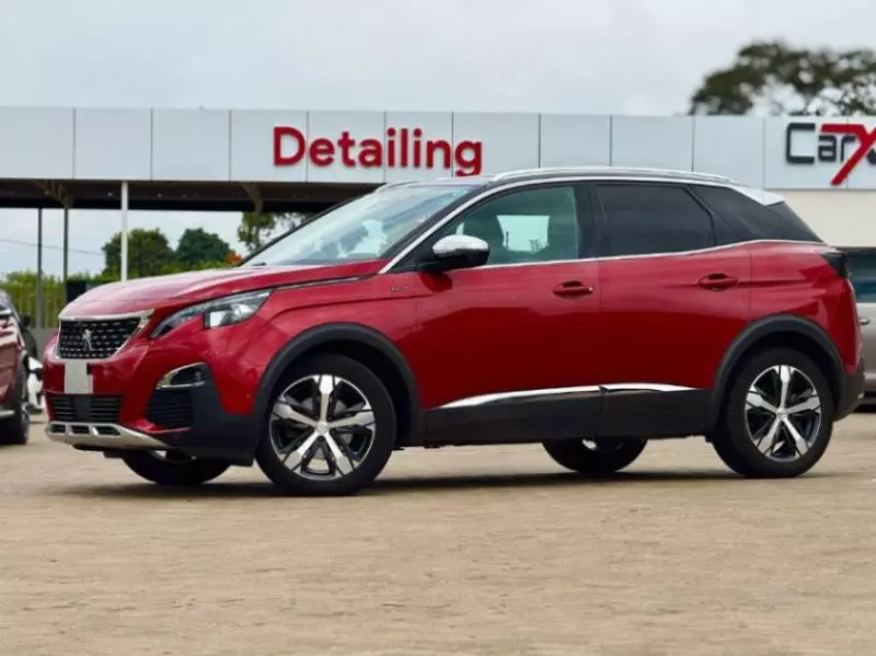 Peugeot 3008   - 2018