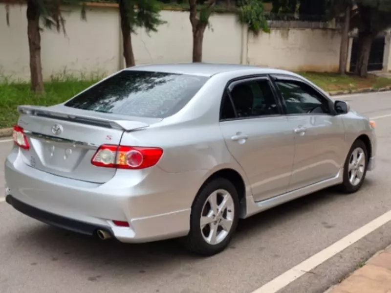 TOYOTA Corolla   - 2013