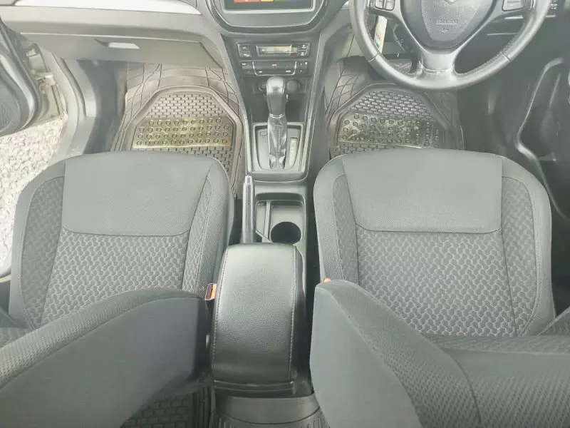 SUZUKI Vitara   - 2022