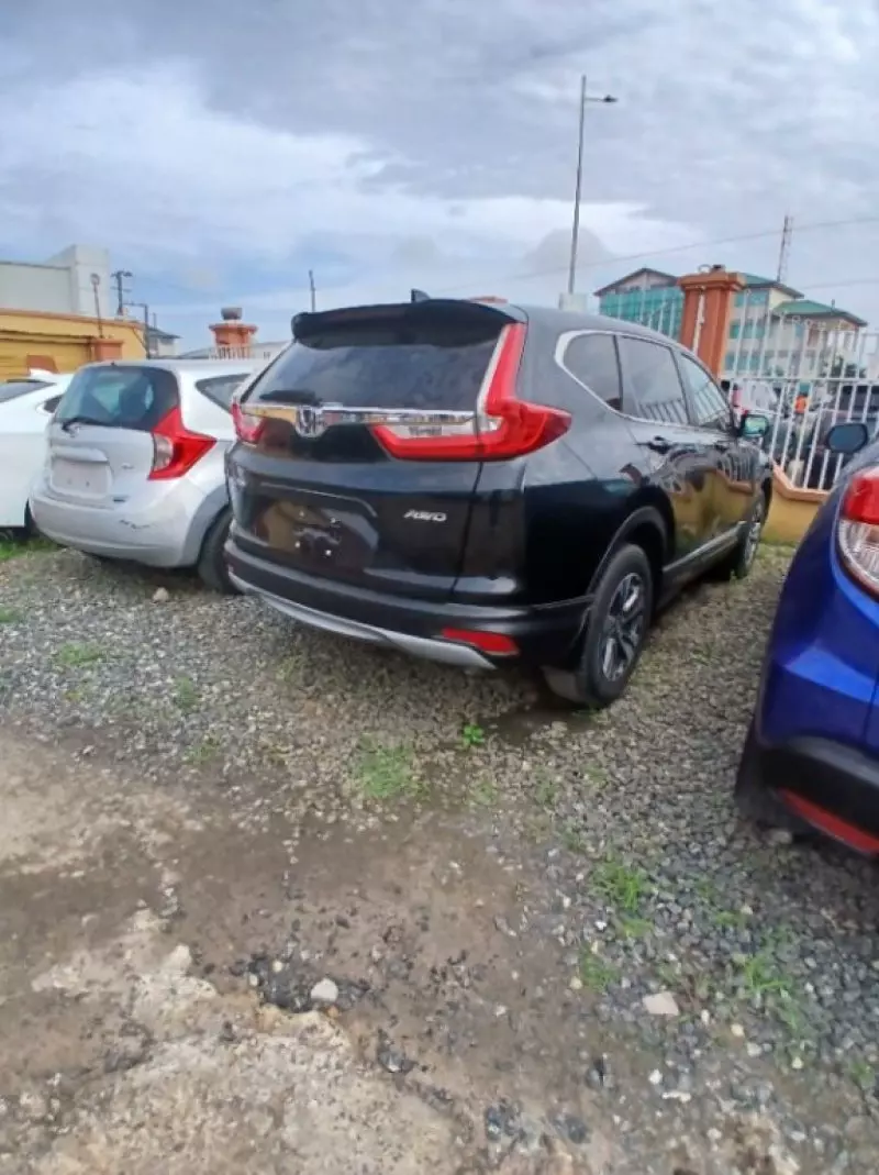 Honda CR-V   - 2017