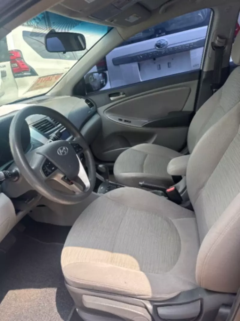 Hyundai Accent RB   - 2016