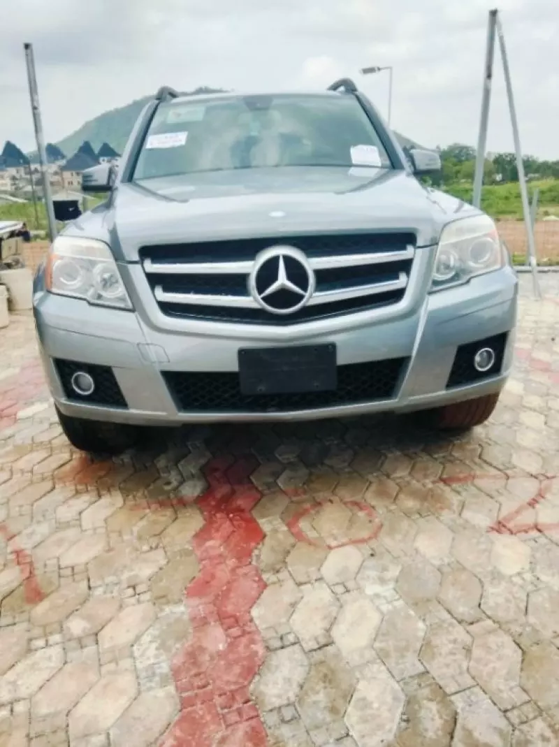 Mercedes-Benz GLK-Class   - 2010