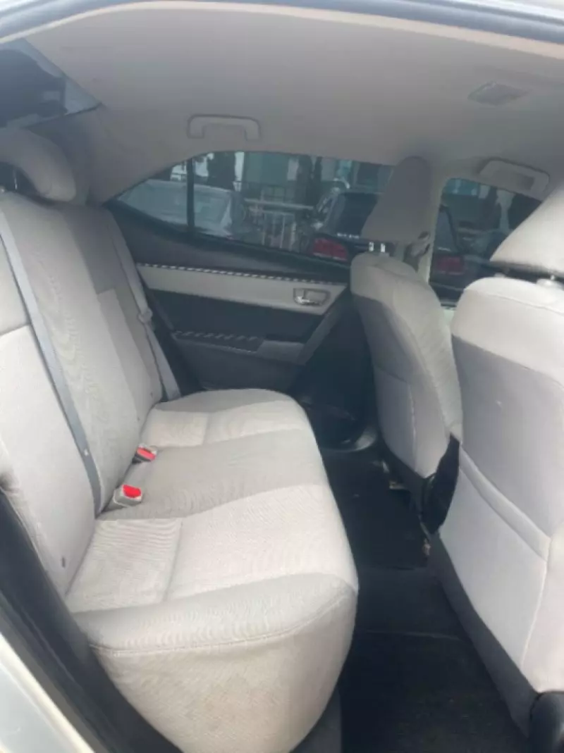 Toyota Corolla   - 2014