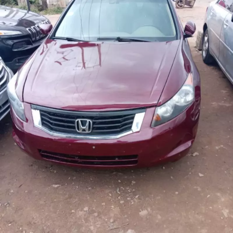 Honda Accord   - 2009