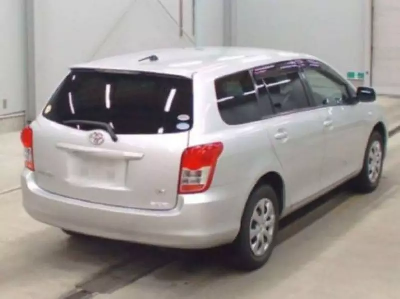 Toyota Fielder    - 2013