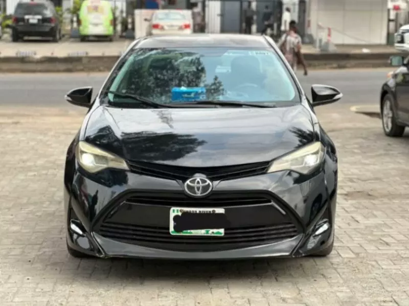 Toyota Corolla   - 2015