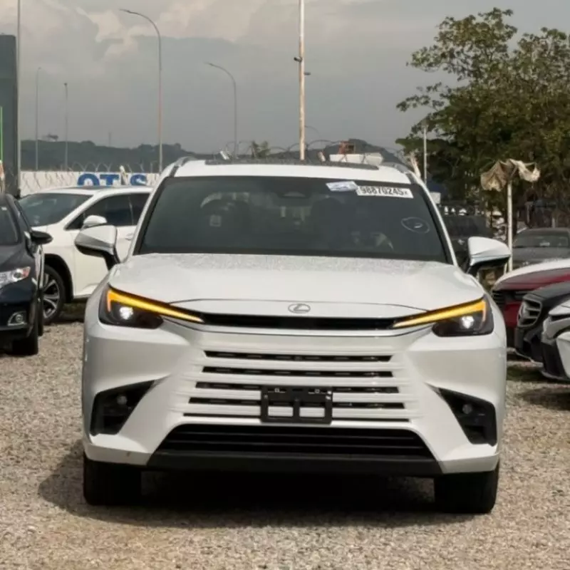 Lexus TX   - 2025