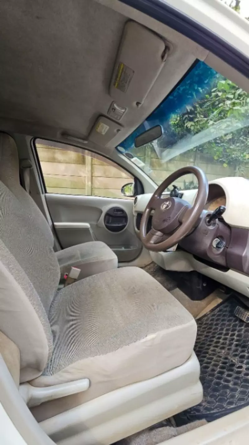 TOYOTA Passo   - 2012