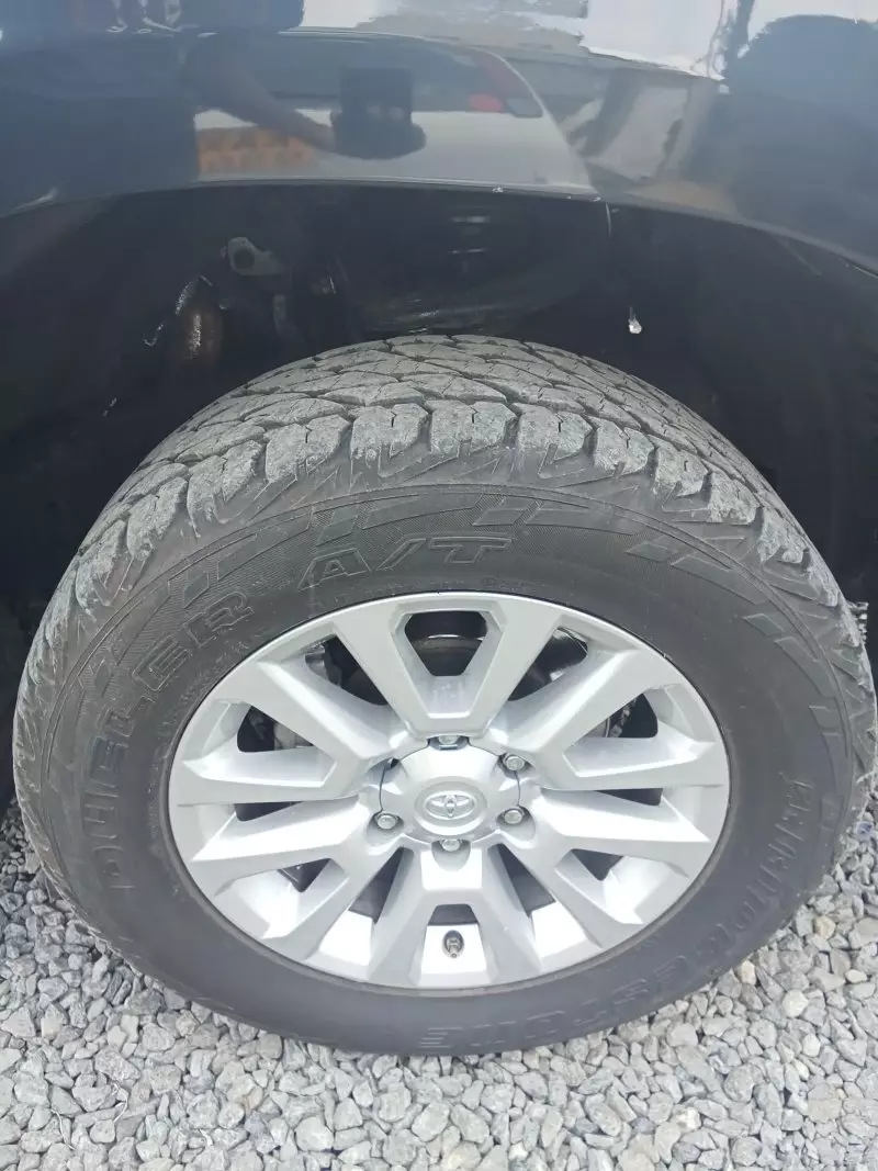 Toyota Landcruiser Prado   - 2014