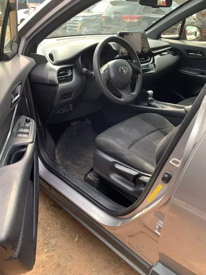Toyota C-HR   - 2019