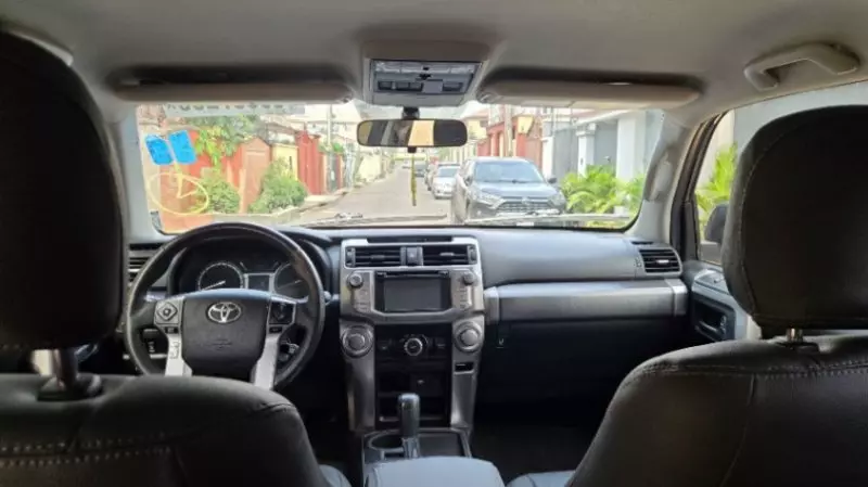 Toyota 4Runner - 2015