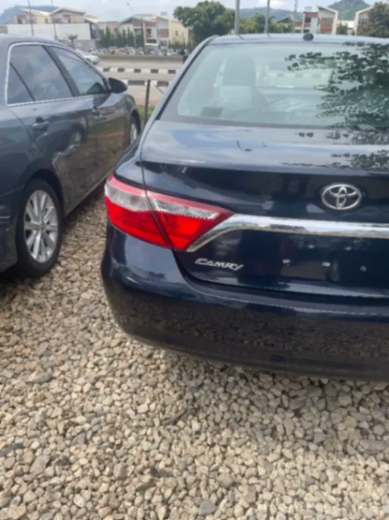 TOYOTA Camry   - 2015
