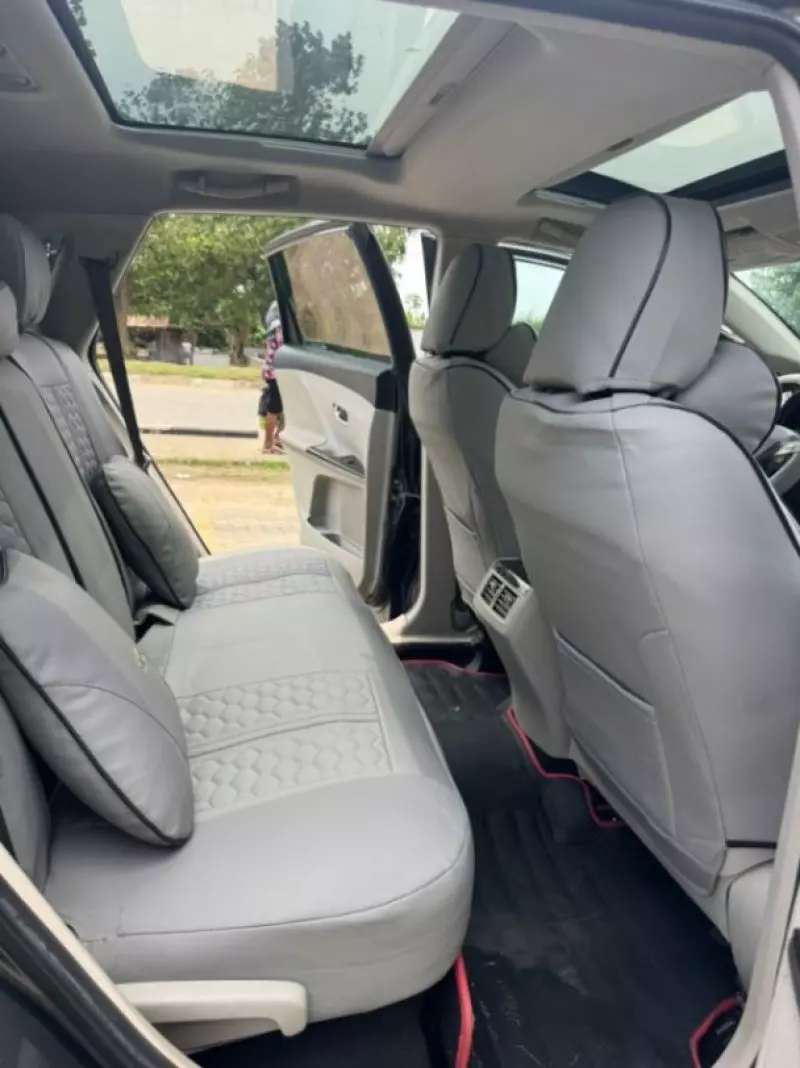 TOYOTA Venza - 2011
