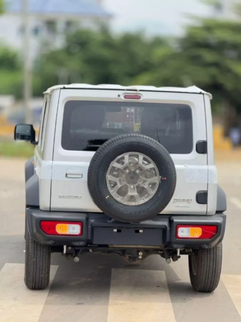SUZUKI Jimny    - 2025
