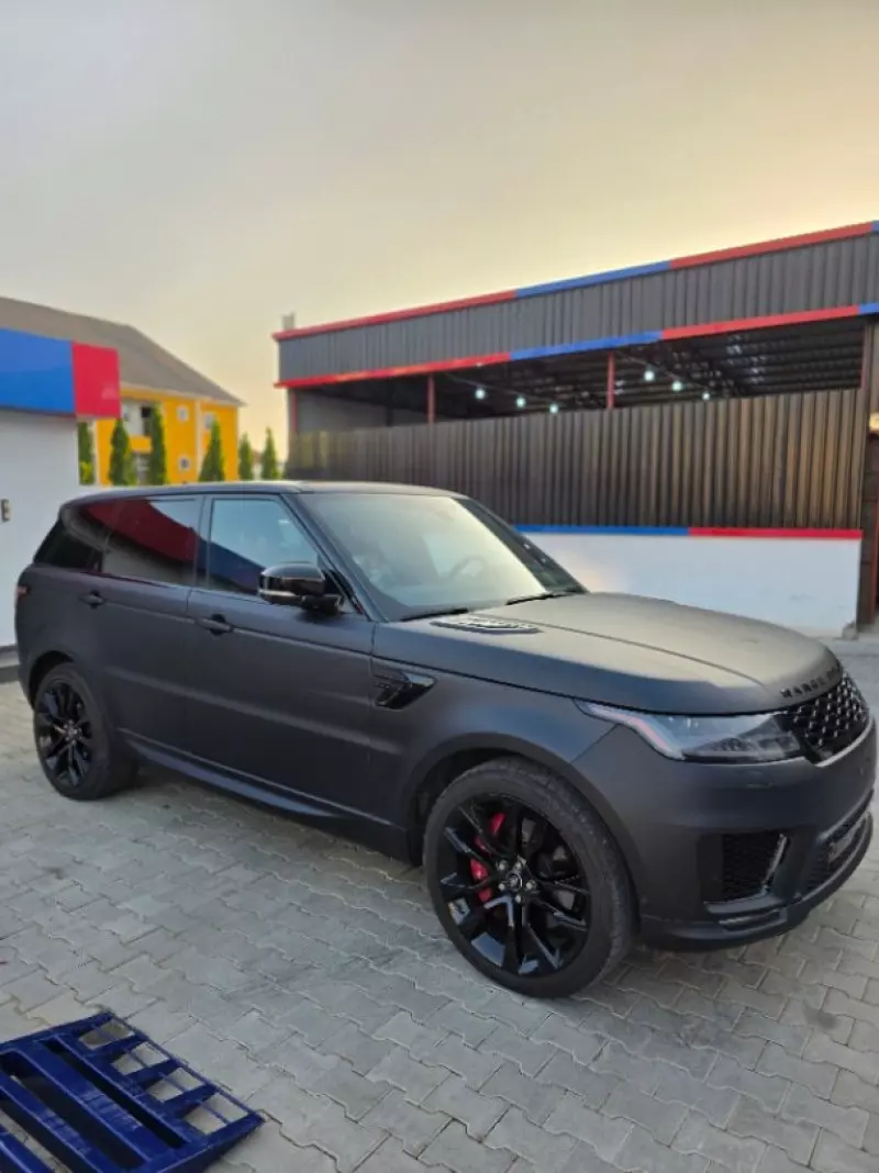 Land Rover Range Rover Sport - 2021