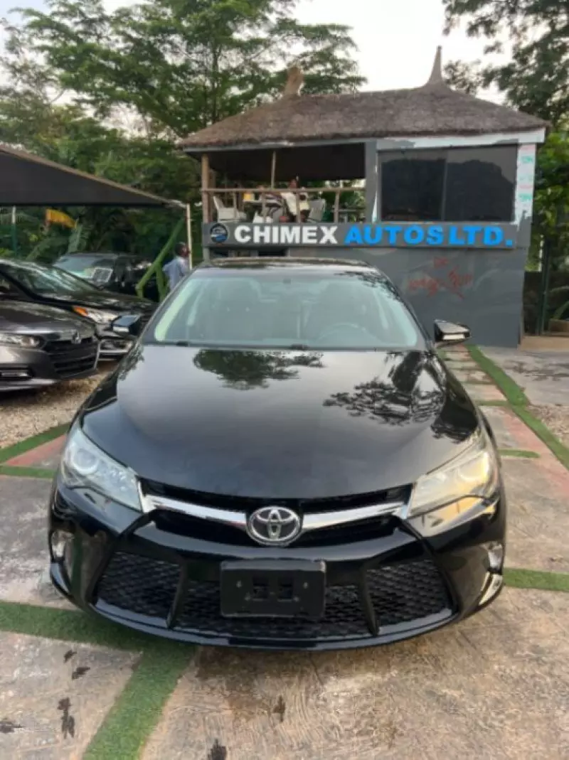 TOYOTA Camry   - 2017