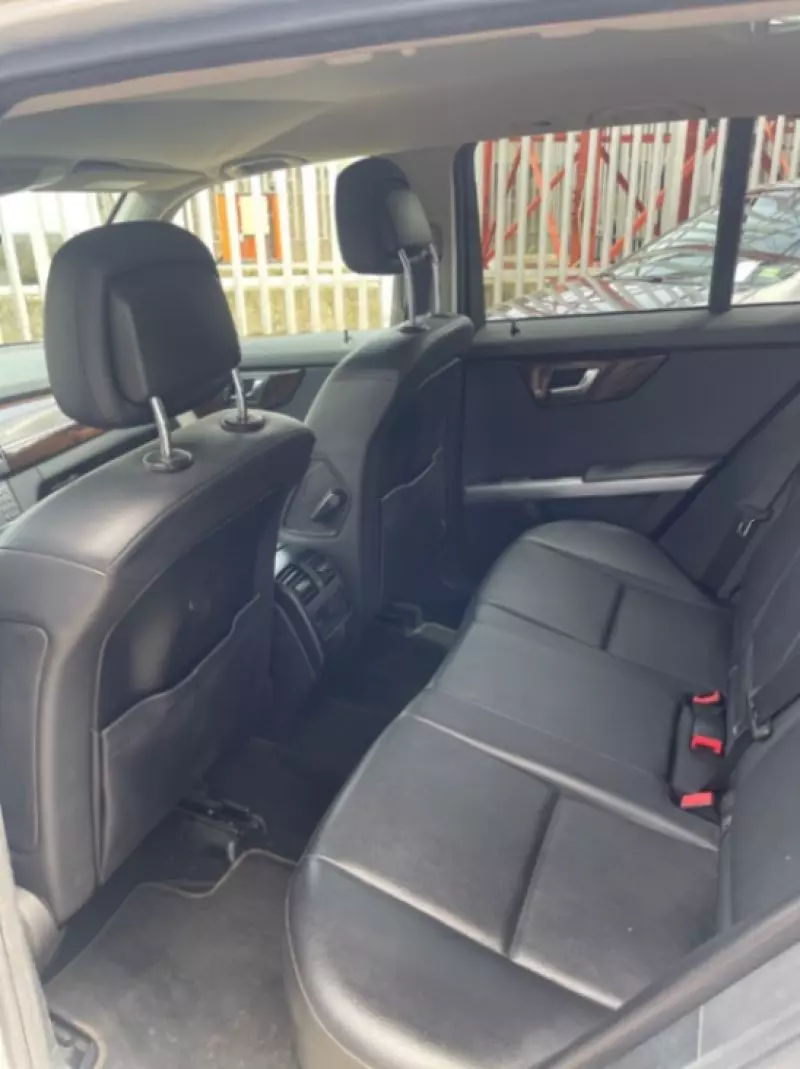 Mercedes-Benz GLK 350 - 2012