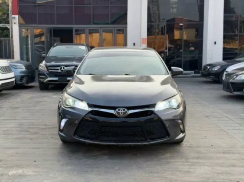 TOYOTA Camry   - 2015