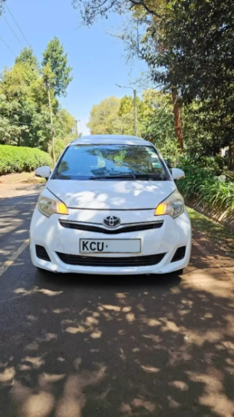 TOYOTA Ractis - 2013