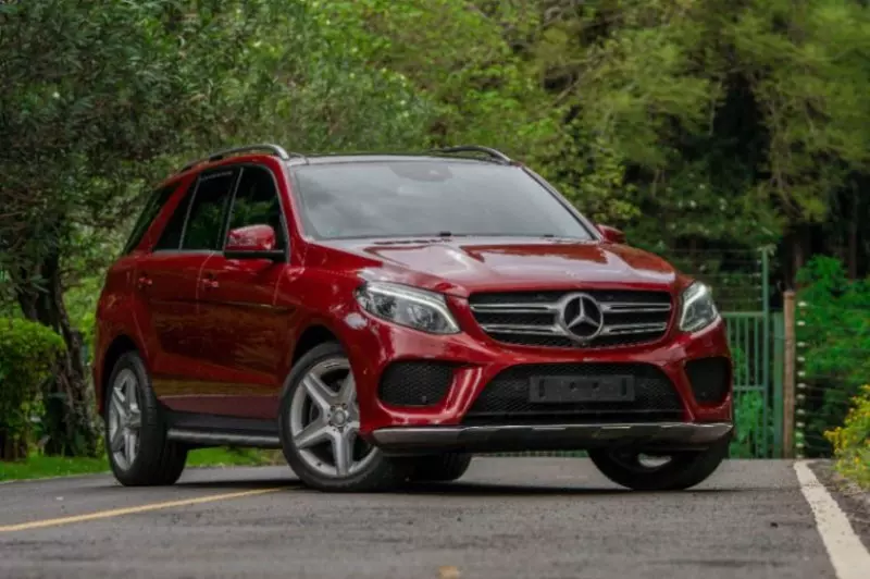 Mercedes-Benz GLE 400   - 2016