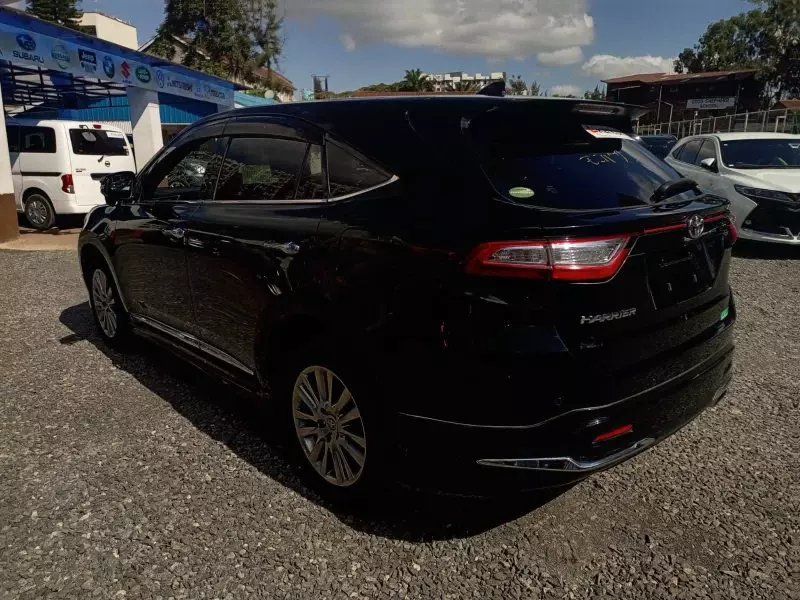 TOYOTA Harrier - 2019
