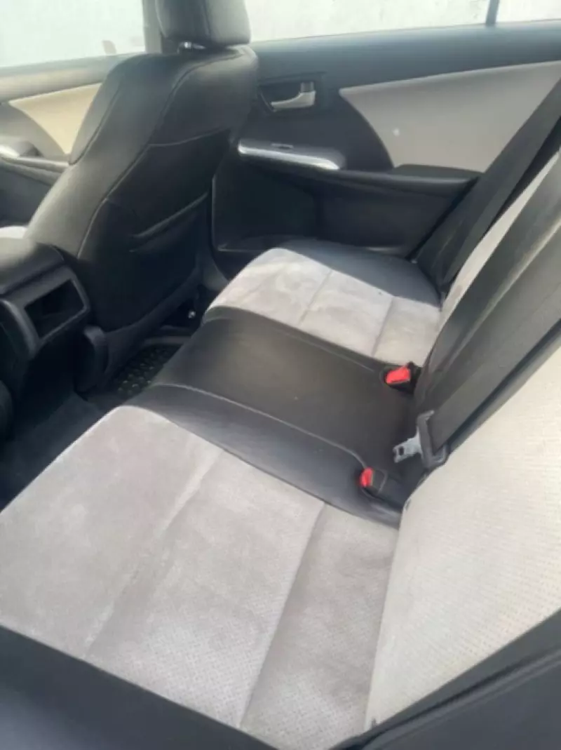 TOYOTA Camry   - 2012