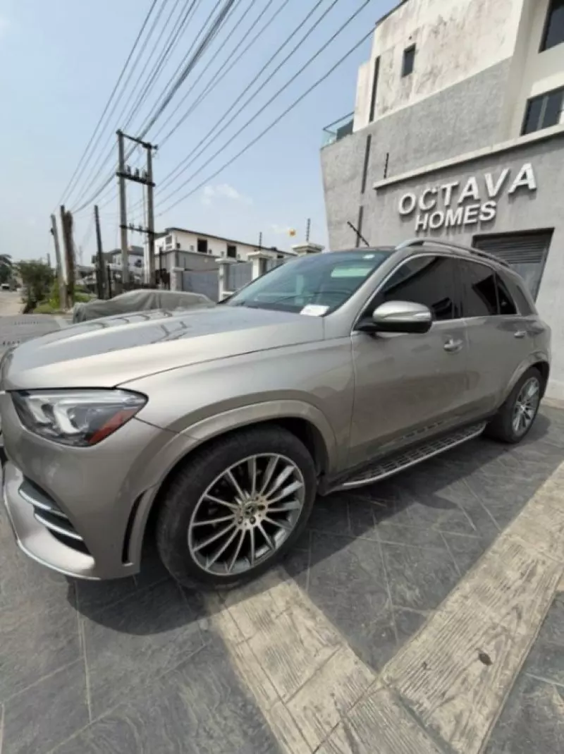 Mercedes-Benz GLE 350   - 2021