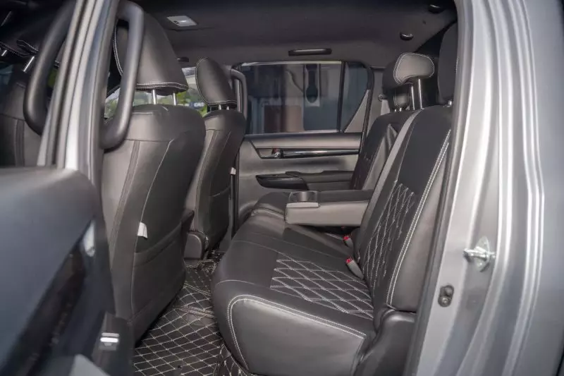 TOYOTA Hilux - 2019