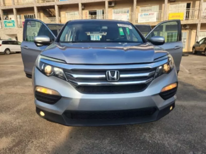 Honda Pilot   - 2017