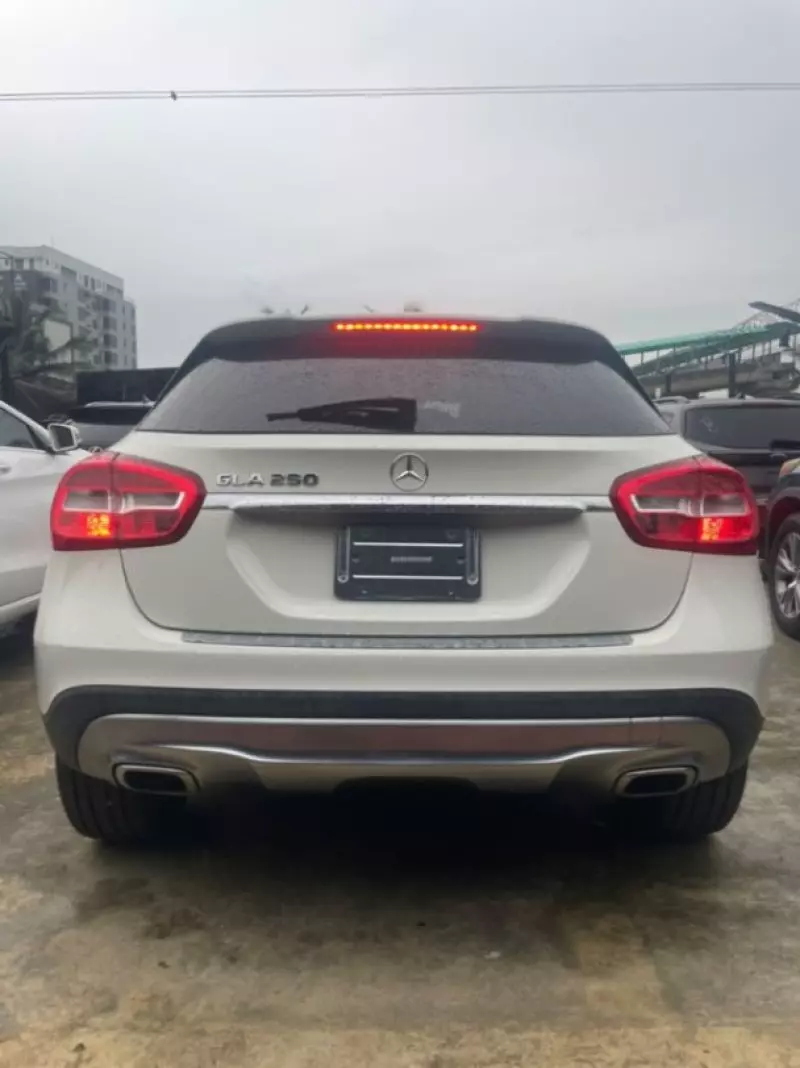 Mercedes-Benz GLA 250   - 2017