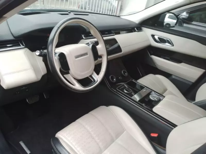 RANGE ROVER HSE LR4   - 2020
