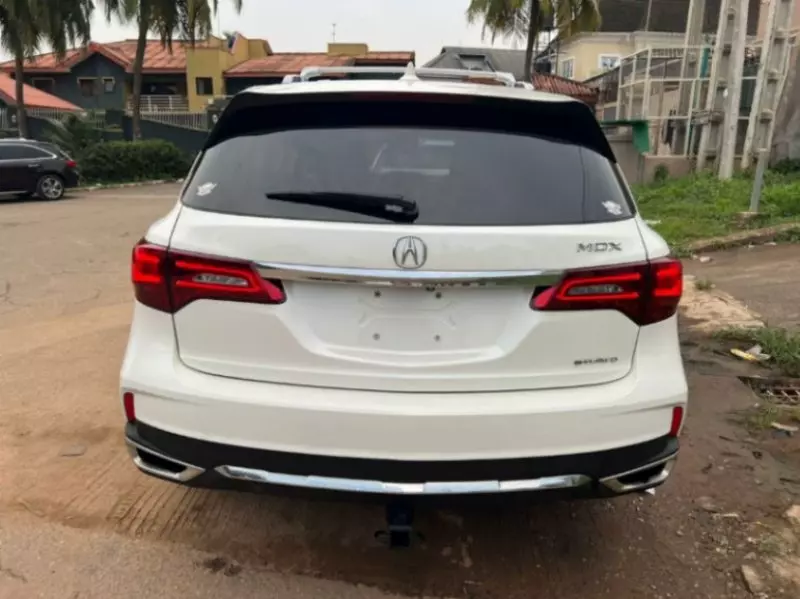 Acura MDX   - 2017
