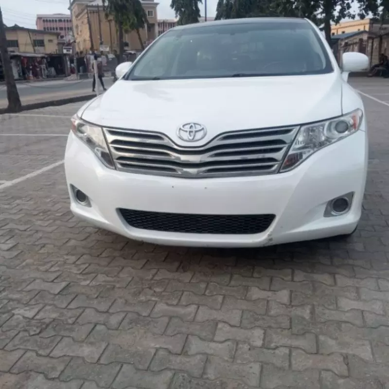 Toyota Venza   - 2013