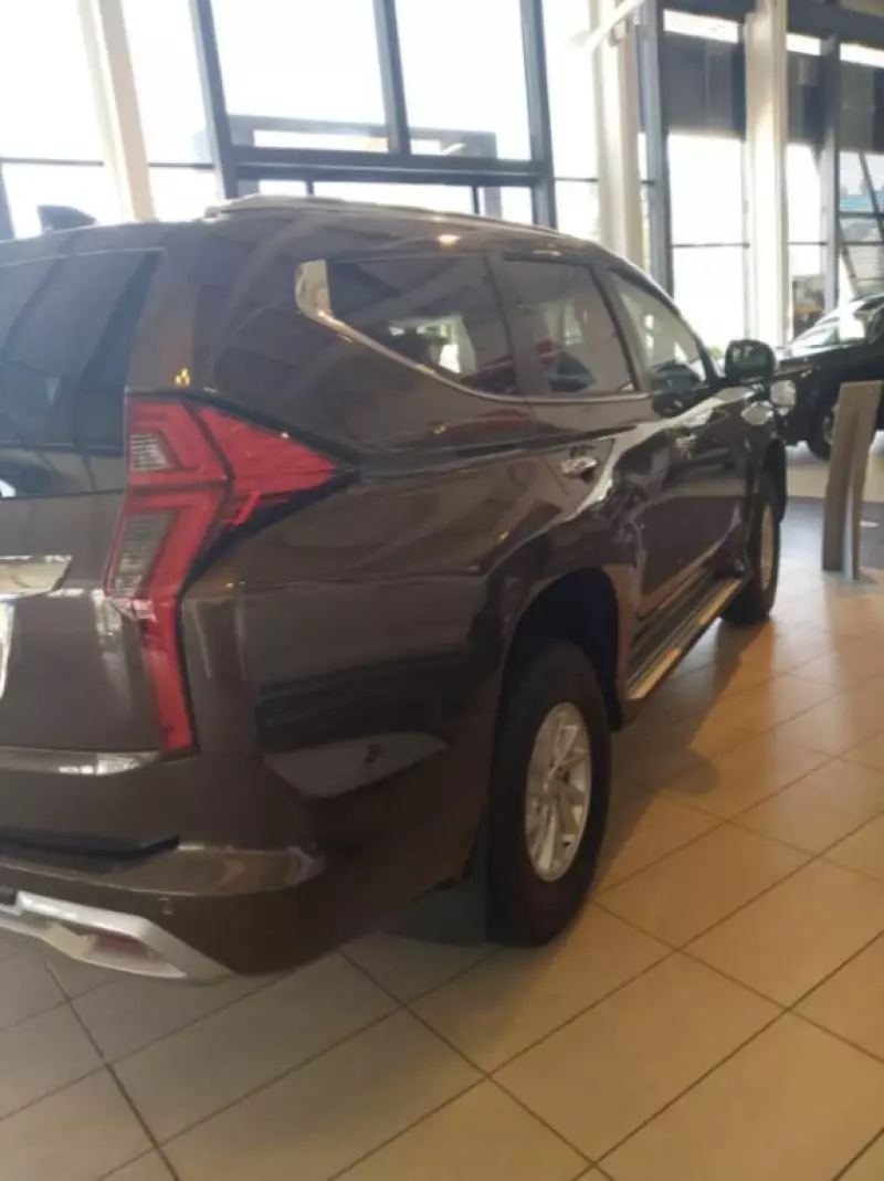 Mitsubishi Pajero Sport   - 2025