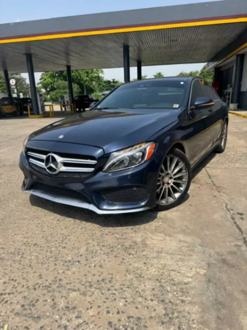 Mercedes-Benz C 300   - 2016