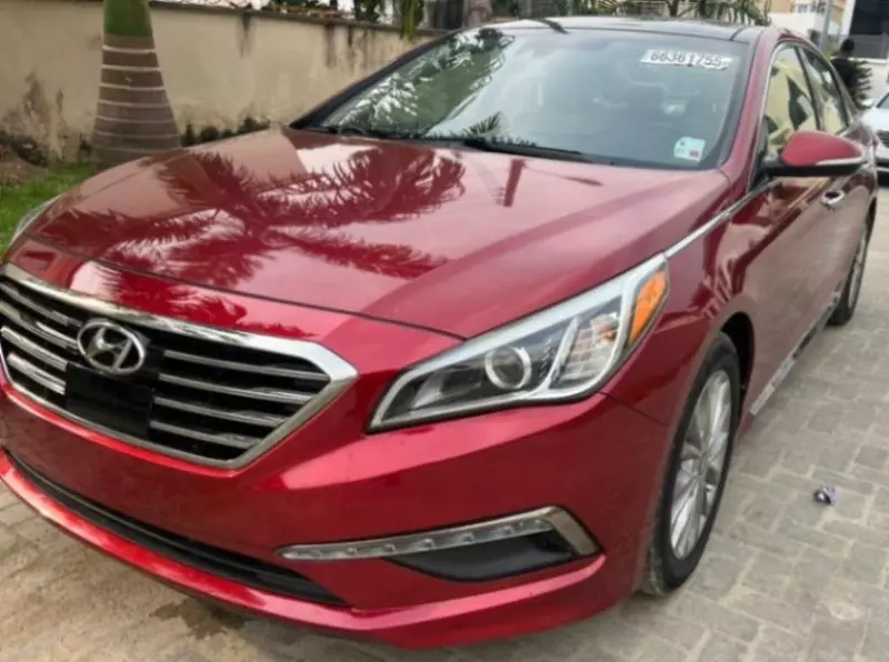 Hyundai Sonata   - 2015