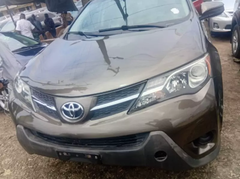 TOYOTA RAV 4   - 2010