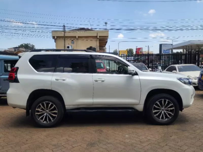 TOYOTA Prado   - 2020