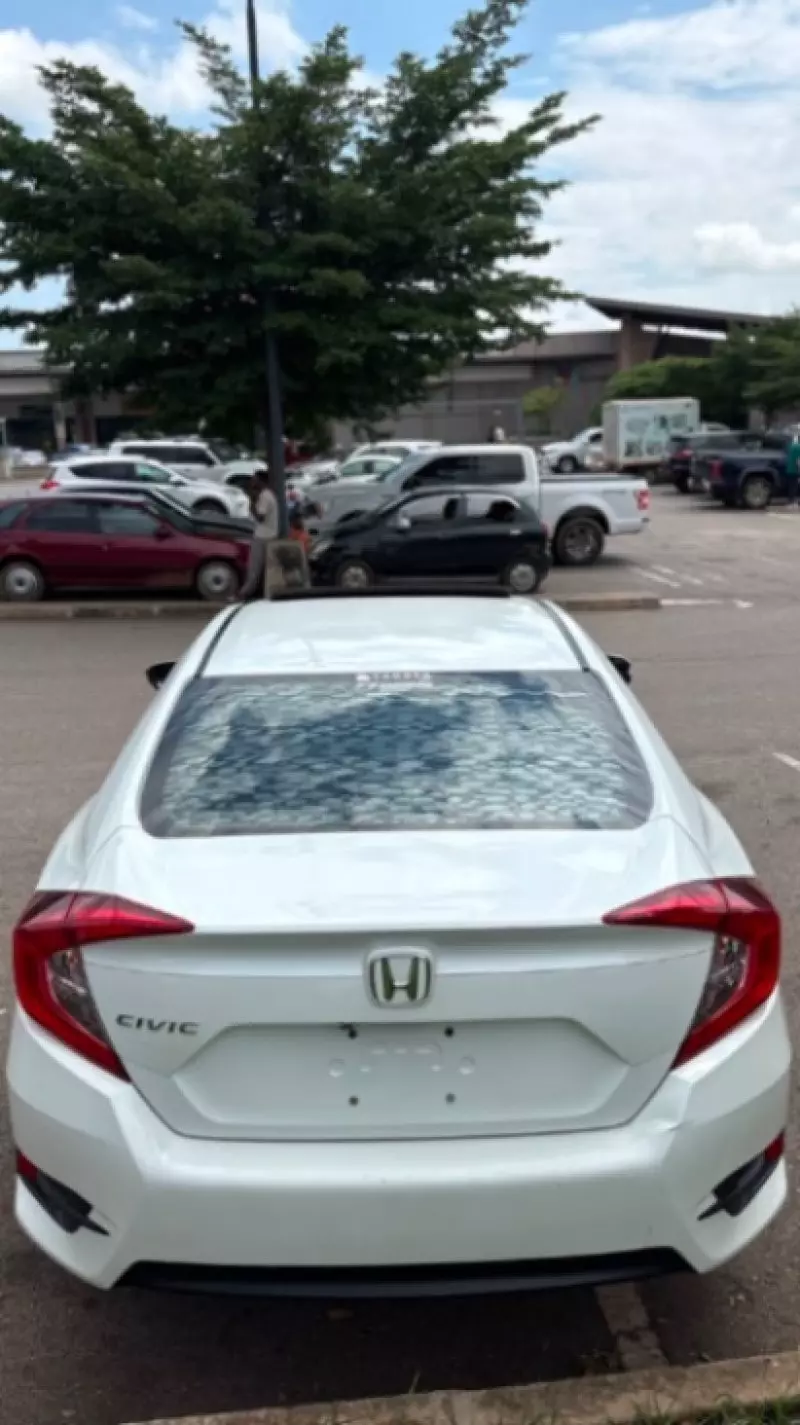 Honda Civic   - 2018