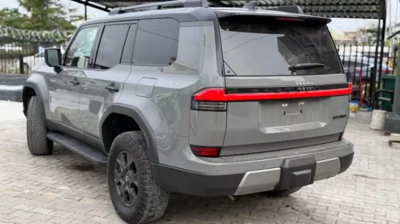 Lexus GX   - 2025