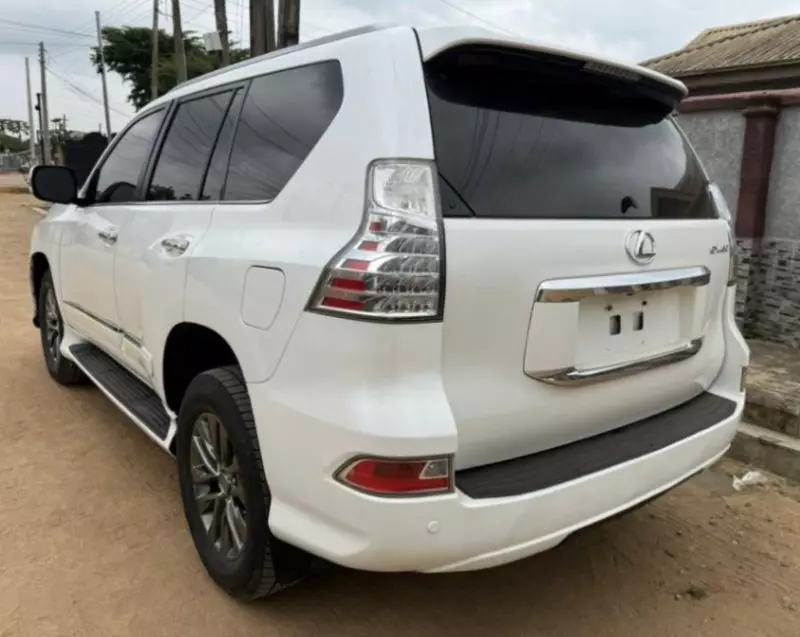 Lexus GX   - 2013